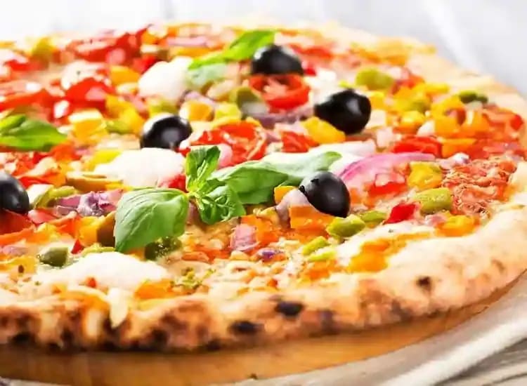 Pizzaa 2 Night - Logo