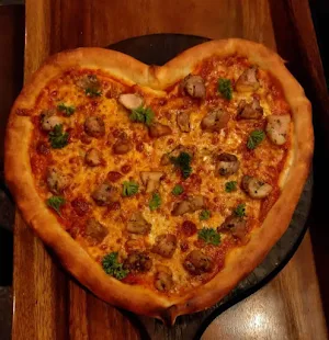 Pizza Mania - Cover photo