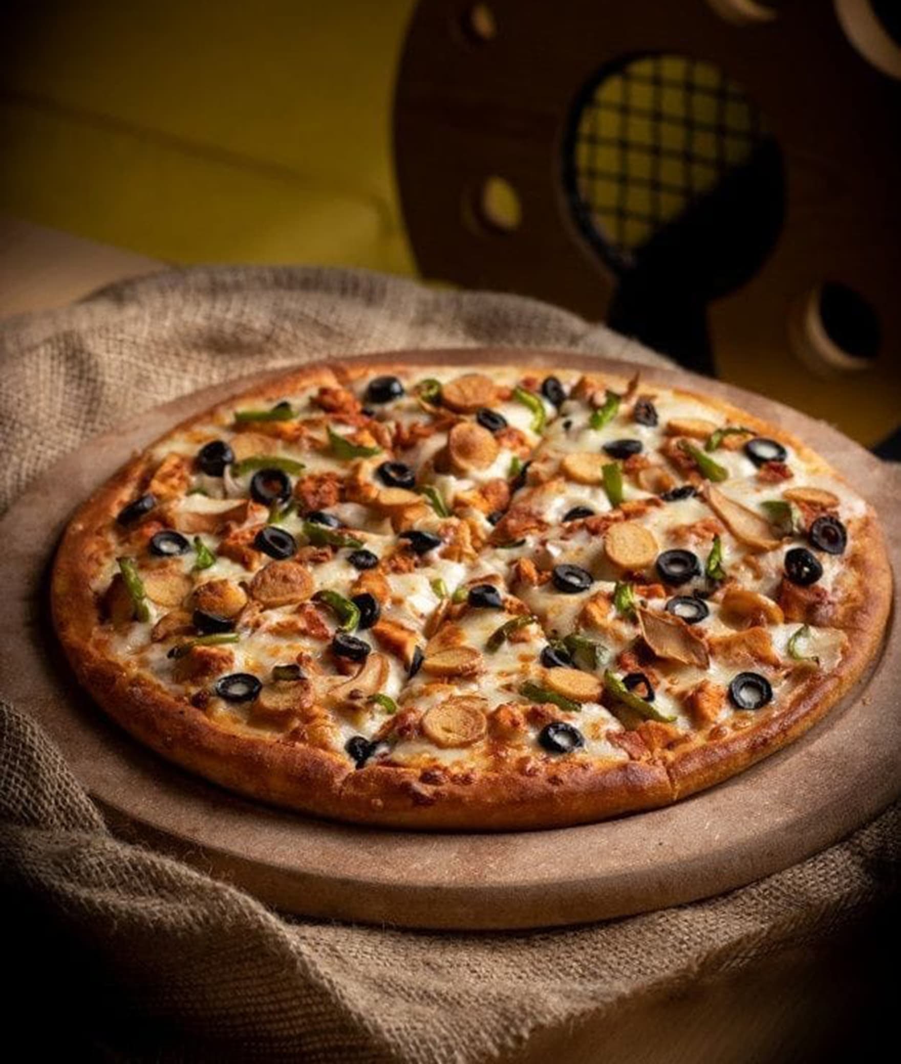 Pizza Central - Logo