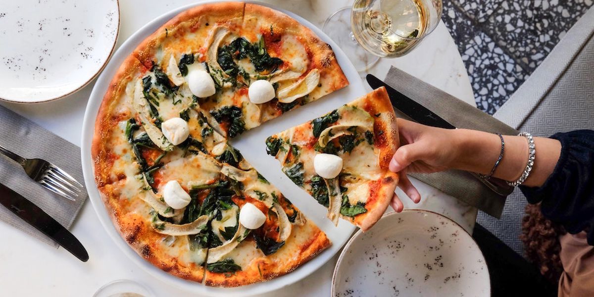 Pizza e Mozzarella Bar - Logo