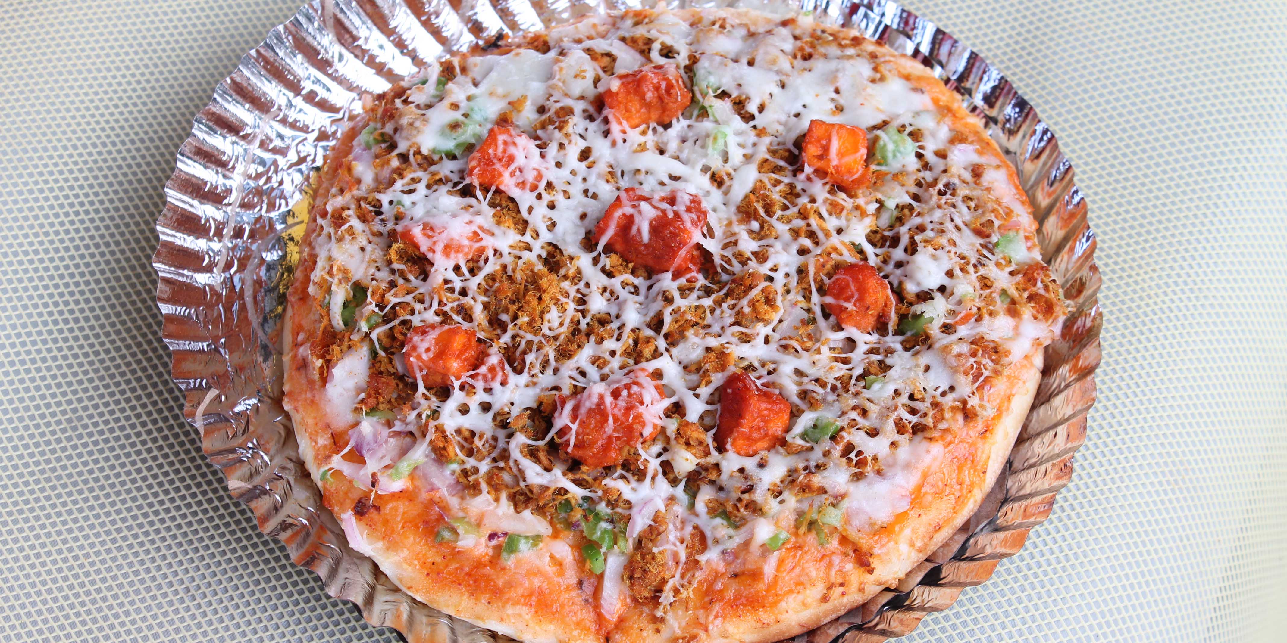 Pizza Mahal - Logo