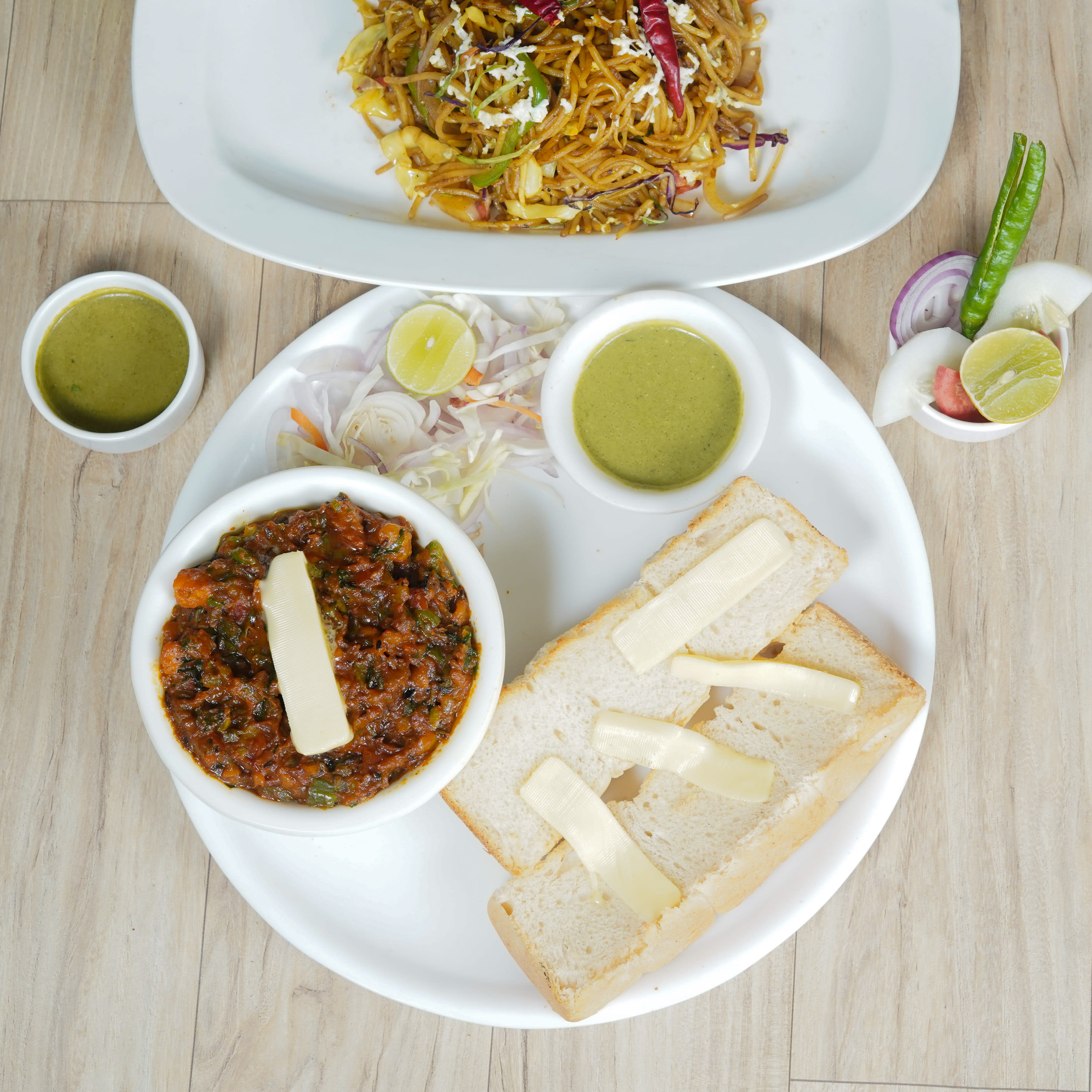 Pizza Mania Desi Tadka - Logo
