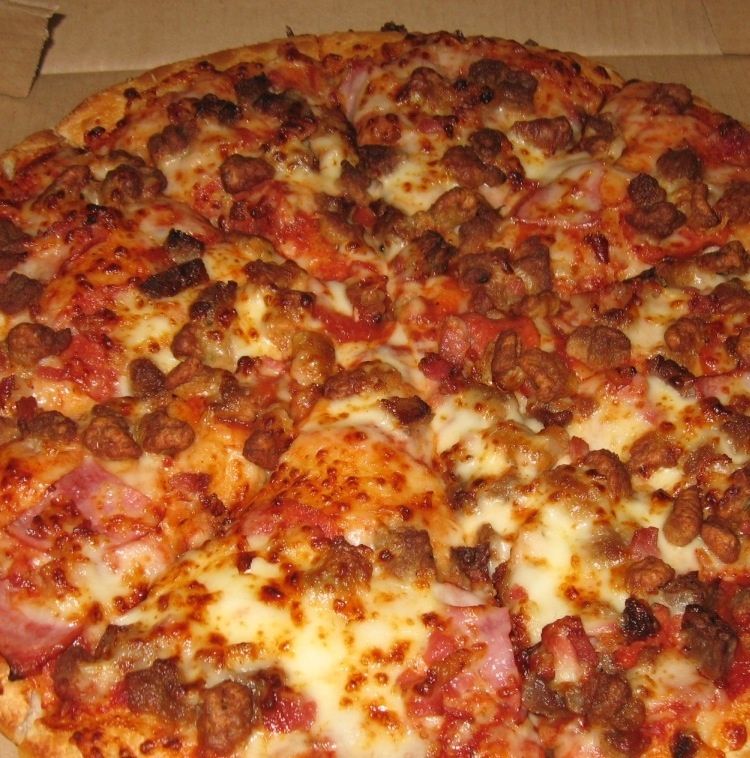 Pizza Mom Pizza - Logo