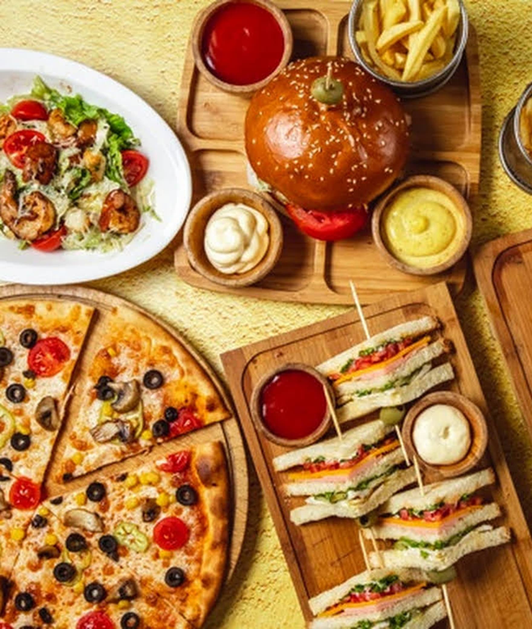 Pizza Pasta Burger Coffee n More - Logo