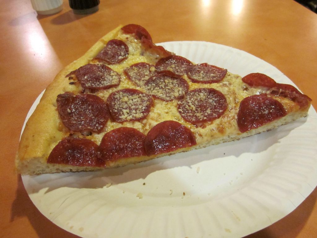 Pizza Pizza - Logo