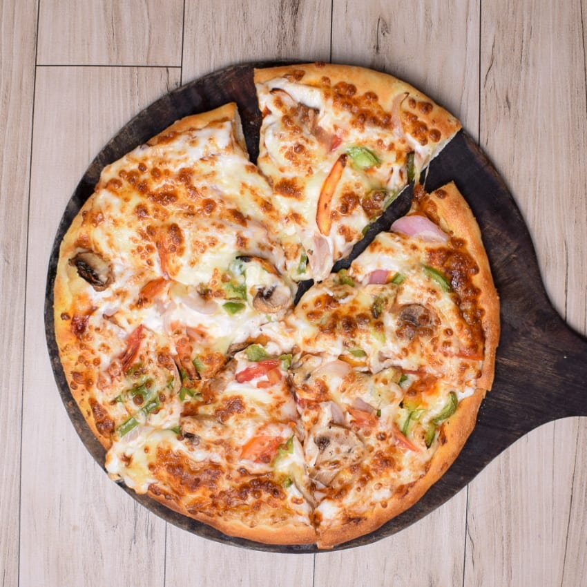 PIZZA PLUS - Logo