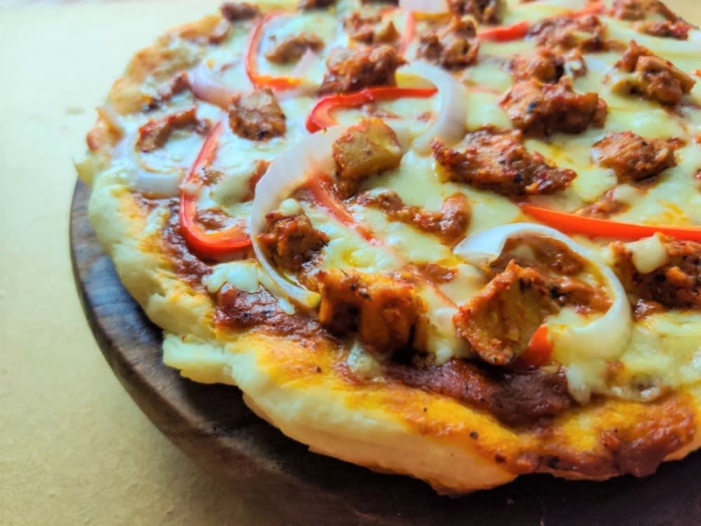 Pizzas, Pastas and Patisseries By Zoey's - Logo