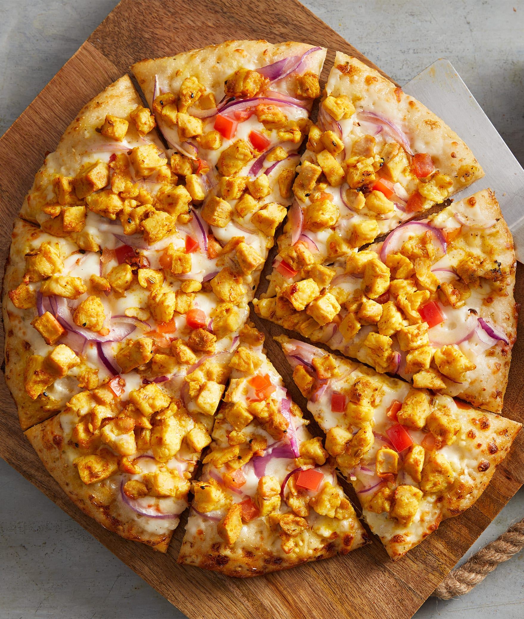 Pizza Unlimited - Surajpole - Logo