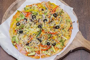 Pizza Village - Logo