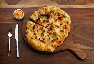 Pizzeria Locale - Logo