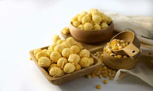Planet Popcorn - Logo