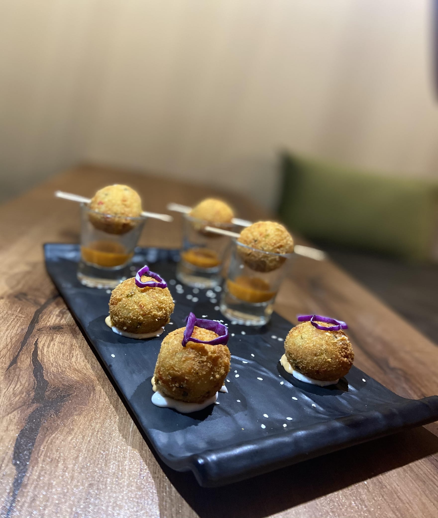 Plates Of Flavour - Logo