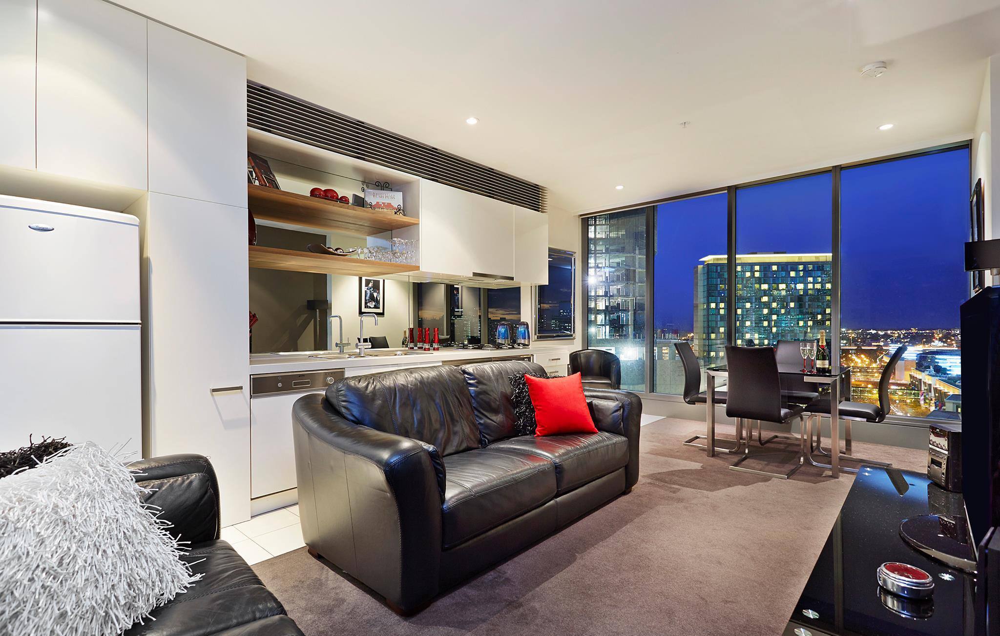 Platinum Apartments - Cover photo