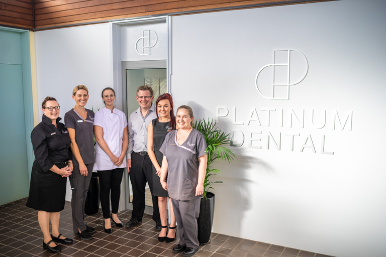 Platinum Dental - Logo