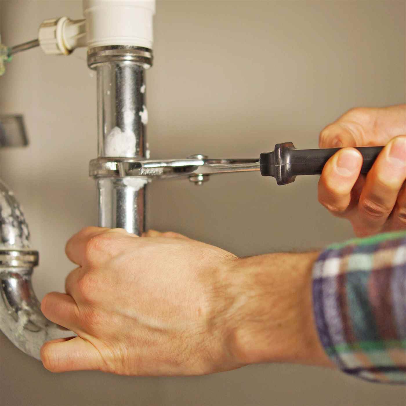 Plumber Bali Paik - Cover photo