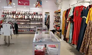 Plum The Kids and Ladies store - Logo