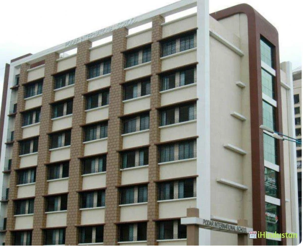 Podar International School - Logo