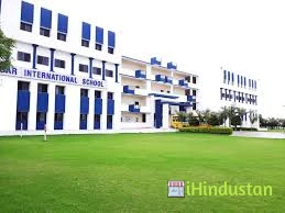 Podar International School - Logo