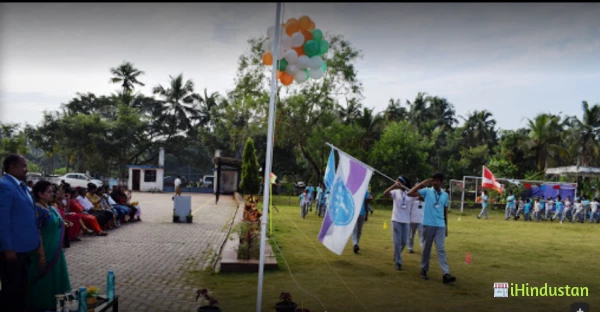 Podar International School - Logo
