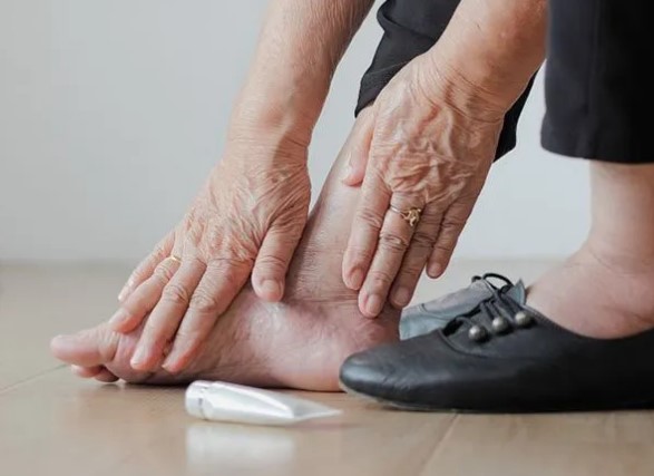 Podiatry Works - Logo