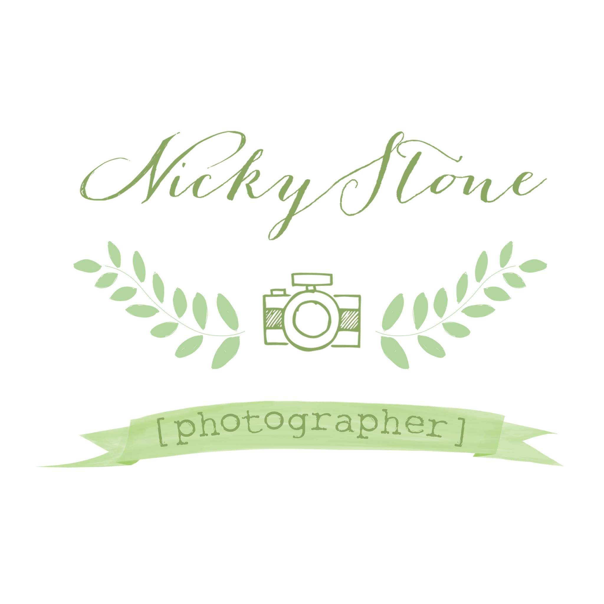 Pomegranate Photography - Logo