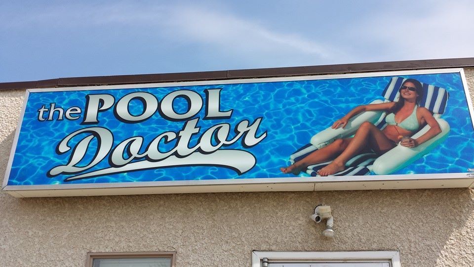 Pool Doctor the - Logo