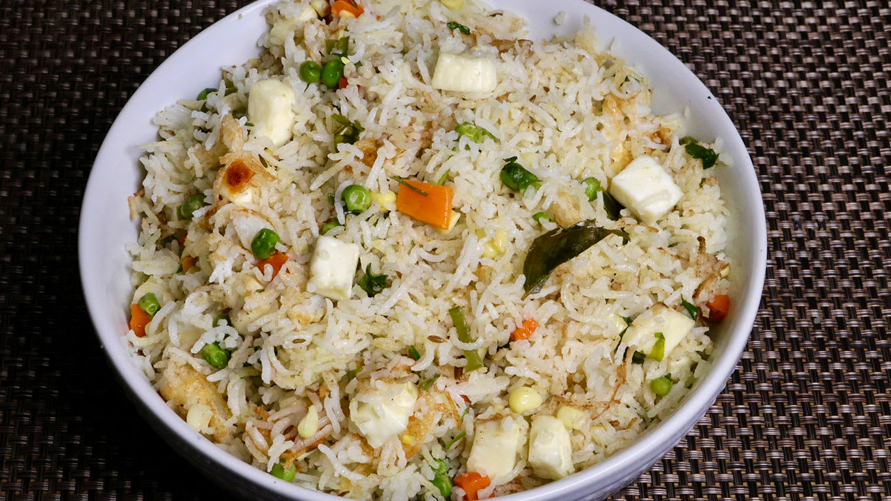 POUSHTIK PARATHA - Logo