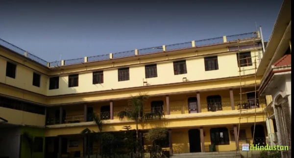 Prabhat Academy (The Educational Group Of Institutes) - Logo