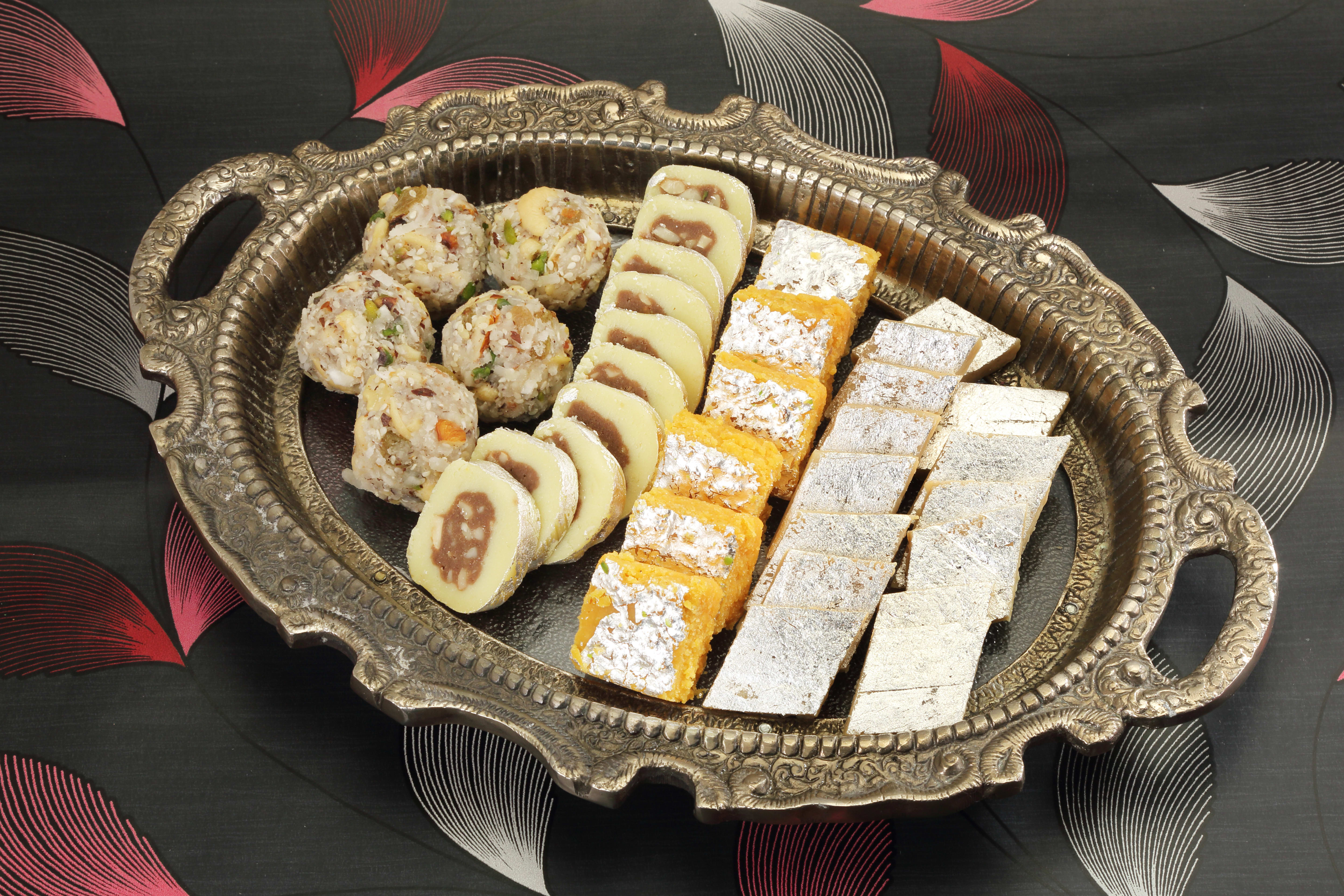 Pradeep Sweets - Logo