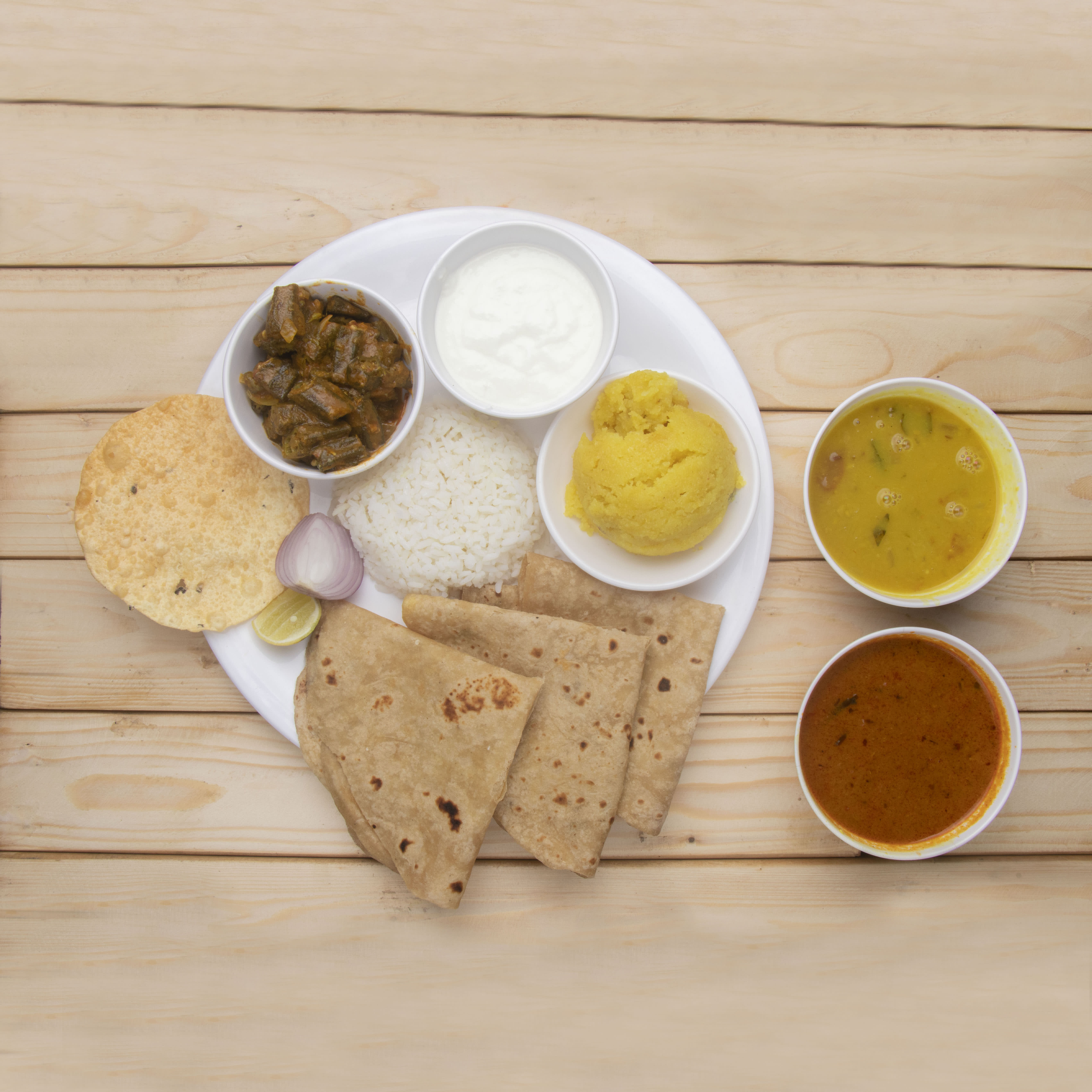 Praja Lunch Home (Veg & Non Veg)-Majiwada - Logo