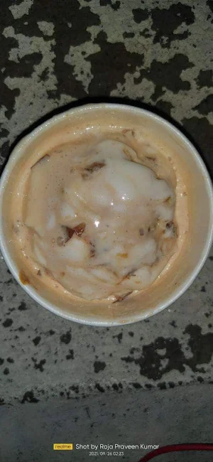 Pralines & Cream - Logo