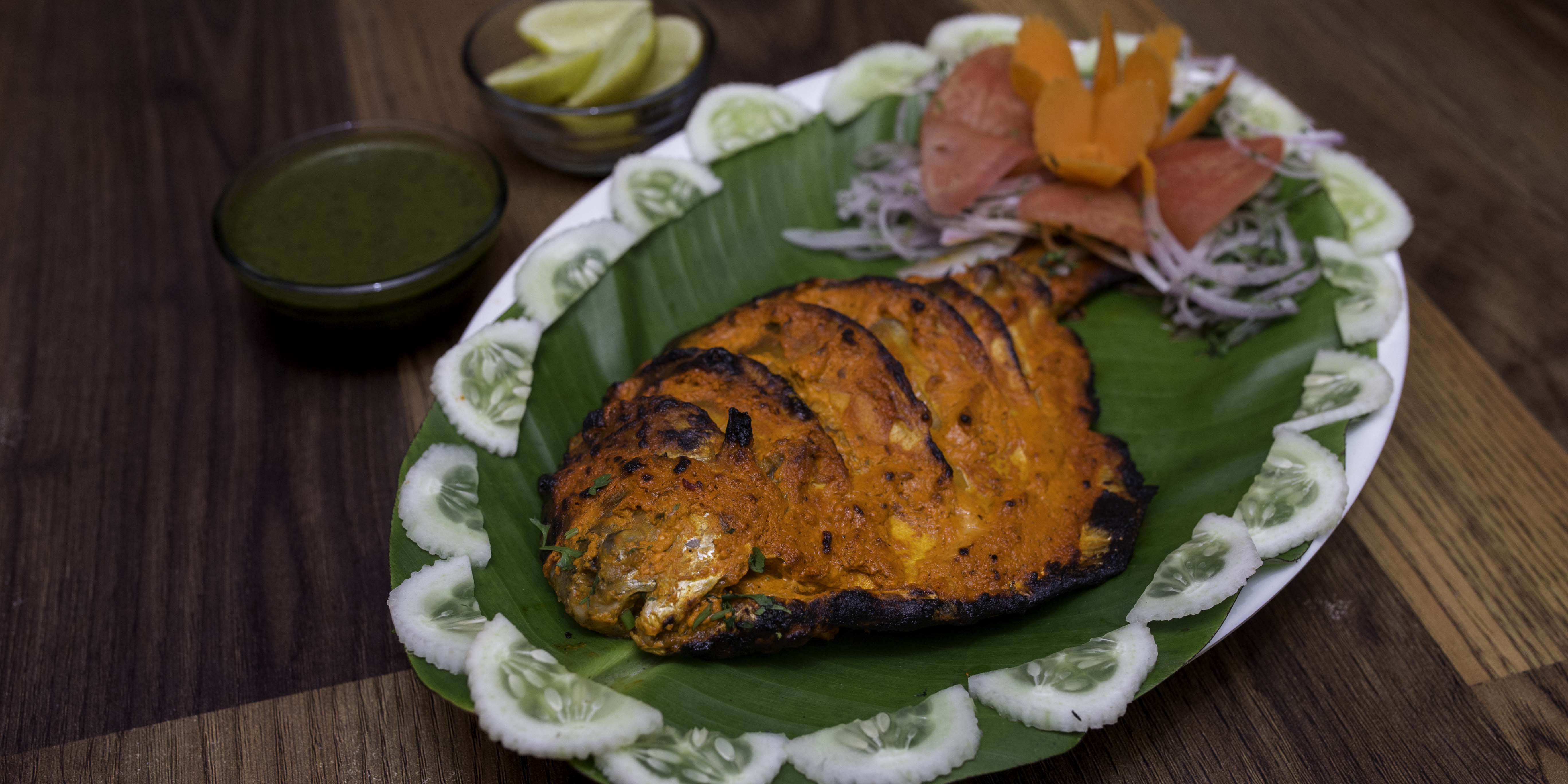 Pratap Lunch Home - Logo