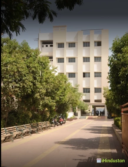 President Science College - Logo