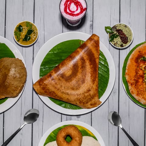 Priyadarshini Veg-Dommasandra - Logo