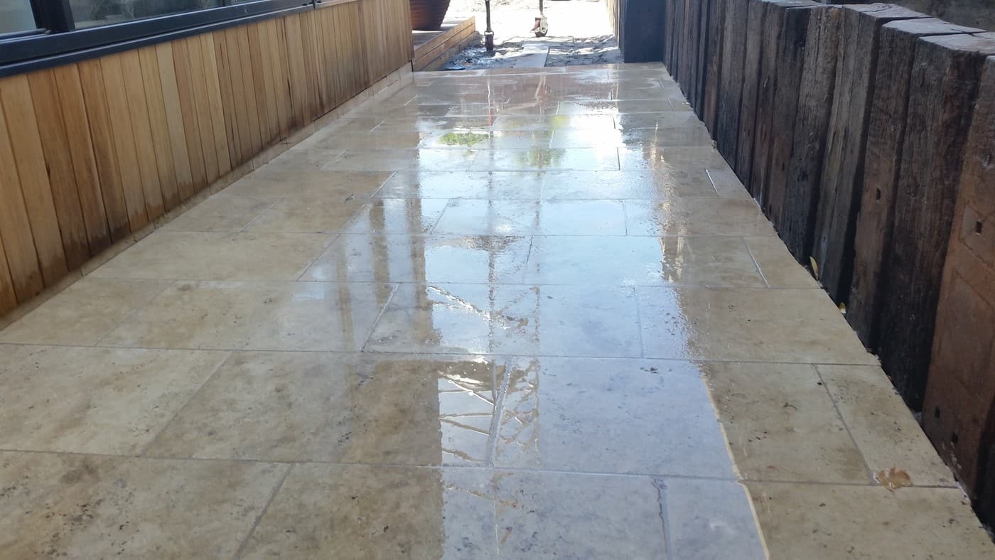 PRO-TECH TILING & SERVICES - Logo