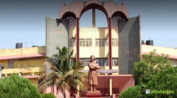 Pt. Ravishankar Shukla University - Logo