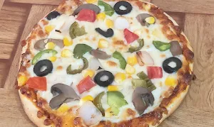 Pummy's Pizza - Logo