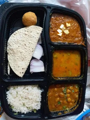 Punjabi Food On Way - Logo