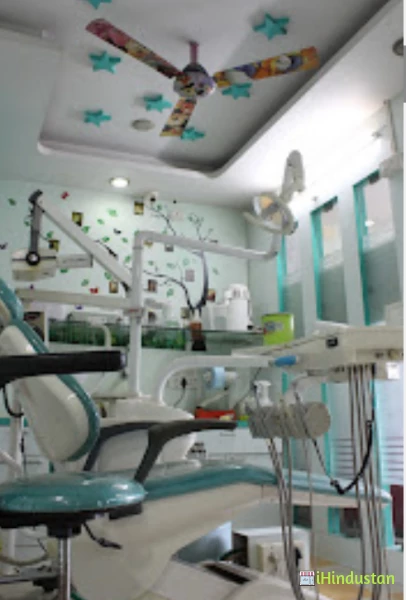 Pushti Dental Clinic - Logo