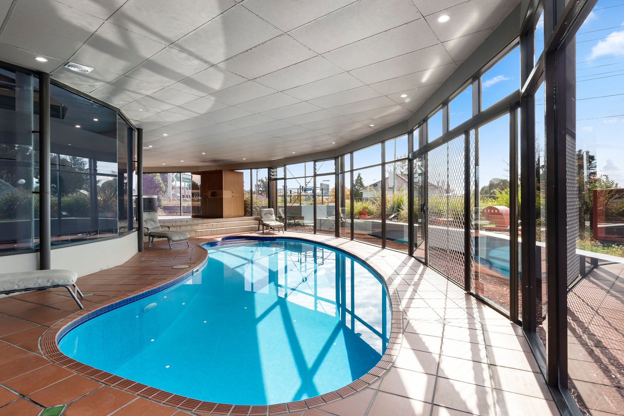 Quality Hotel Bathurst - Logo