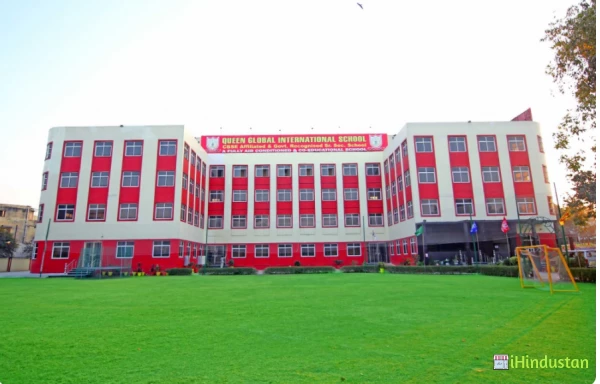 Queen Global International School - Logo