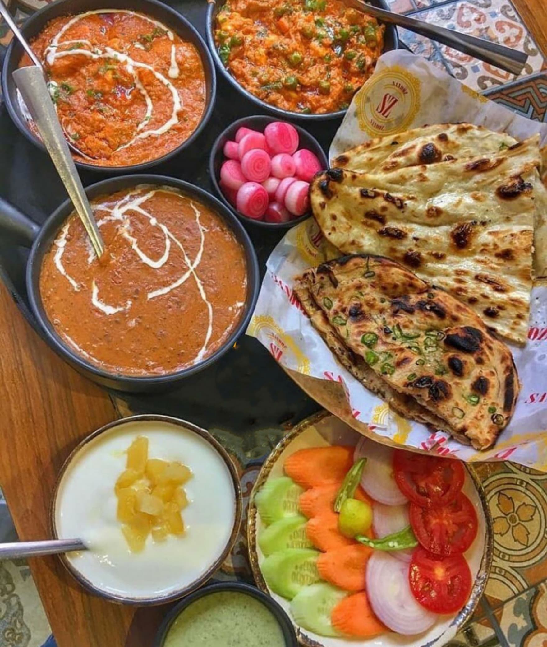 Raajbagh Restaurant - Logo
