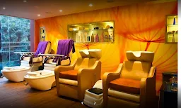 RAAS KI & KA Makeover & Unisex Salon - Cover photo