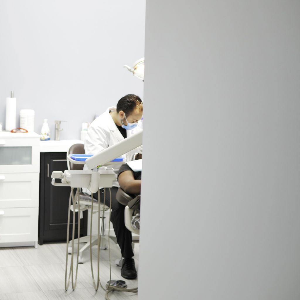 Radiance Dental Hygiene Clinic - Logo