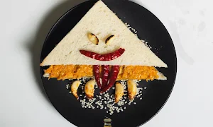Radioactive Sandwich Revolution - Logo