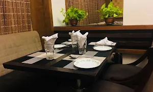 Rahul Restaurant - Logo