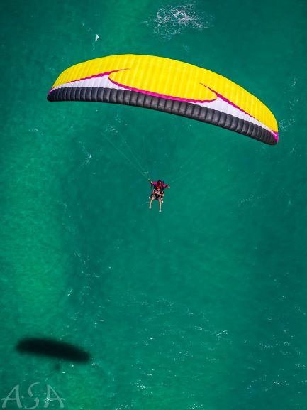 Rainbow Paragliding - Logo