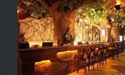 Rain Forest Resto - Bar - Logo