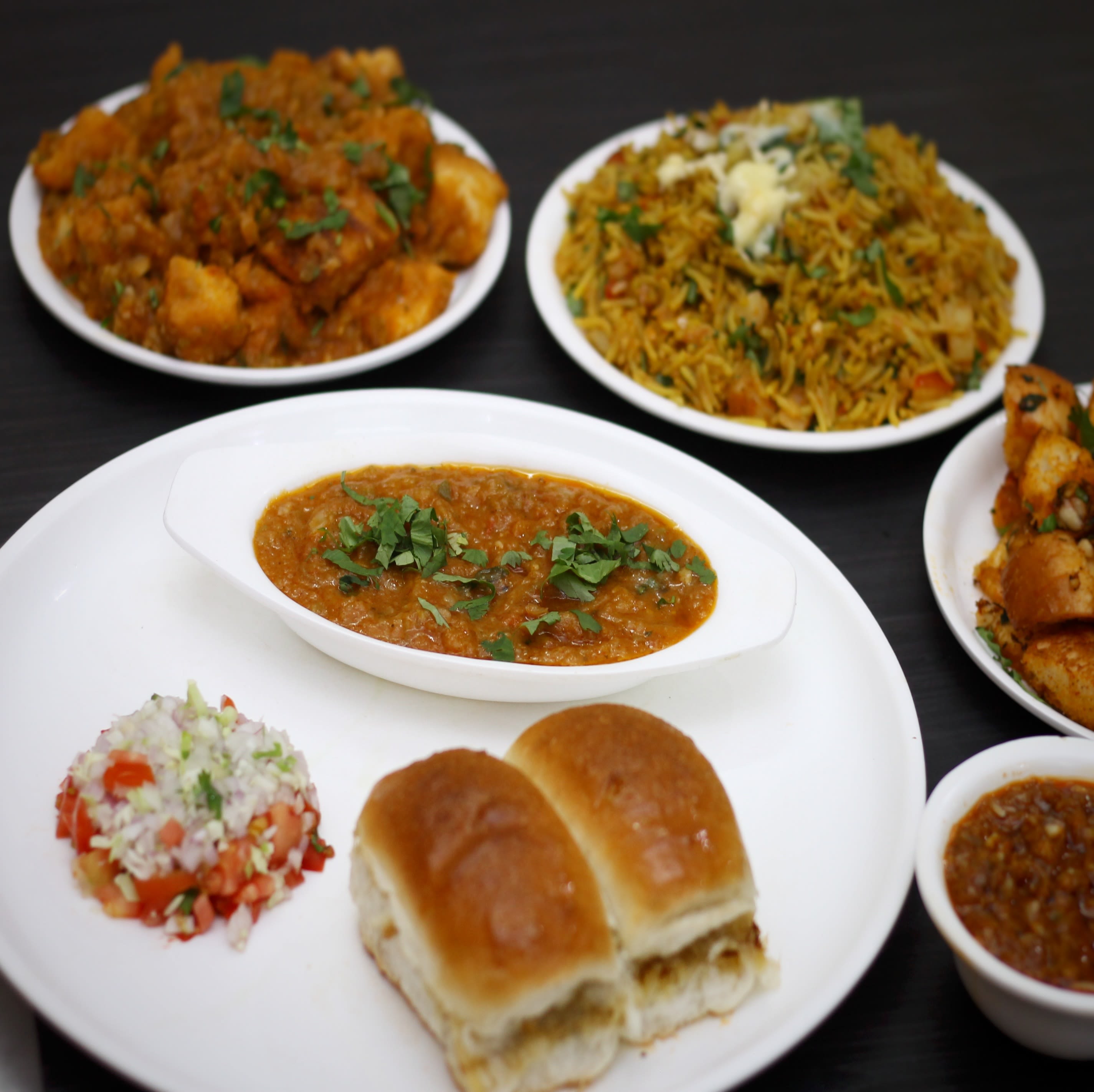 Raipur Bhajipav Center - Logo