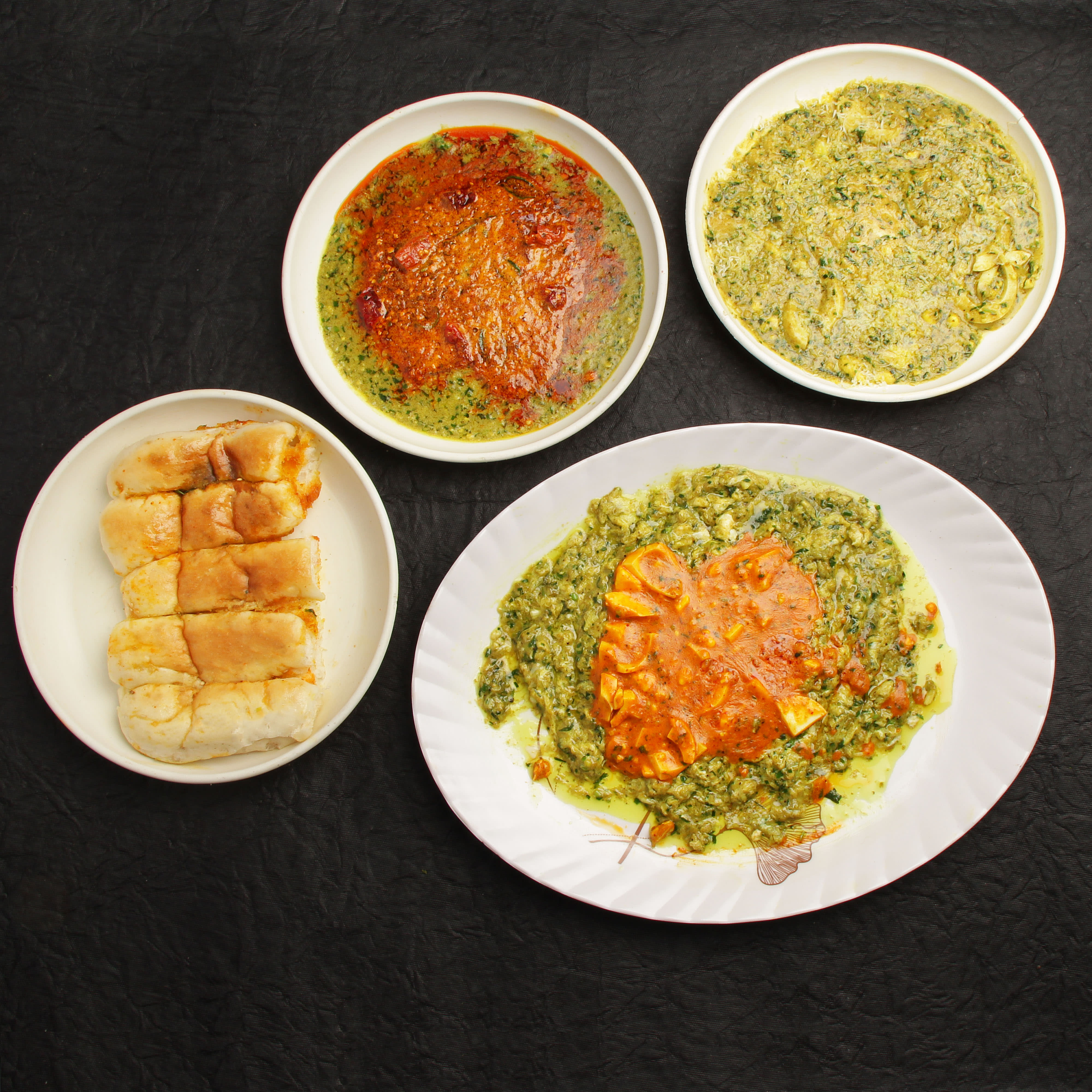 Raja Omelette - Amroli - Logo